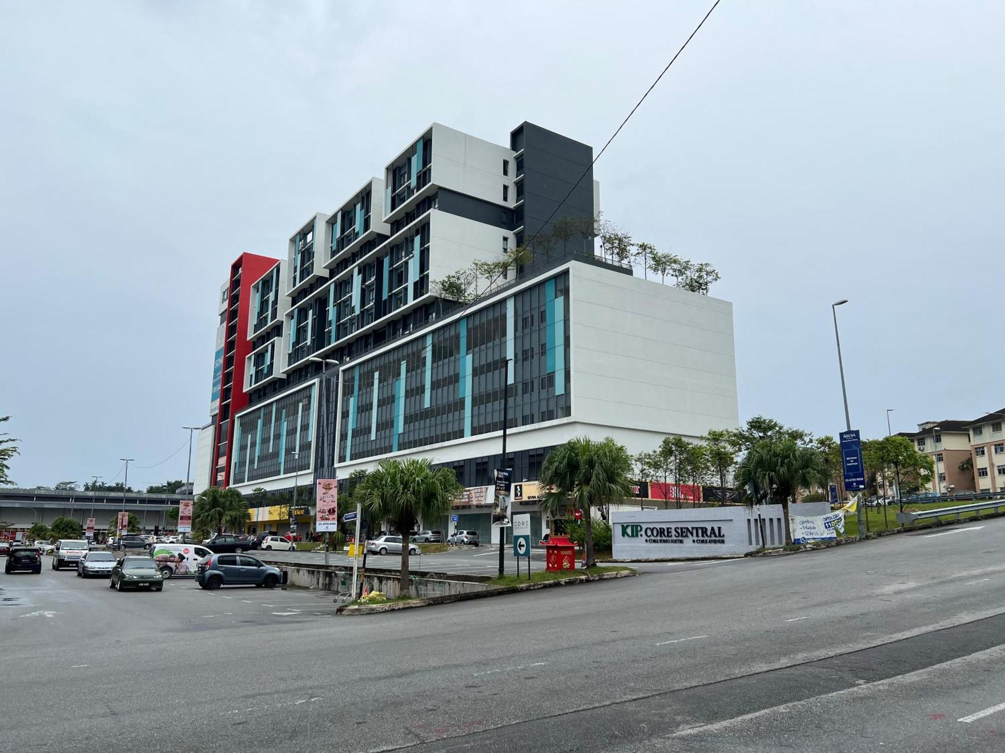 Nl Core Soho Suite Klia Сепанг Экстерьер фото